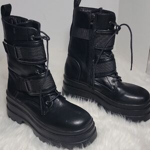 Liliana Black Women's Combat Boots Side Zipper Platform Size 7